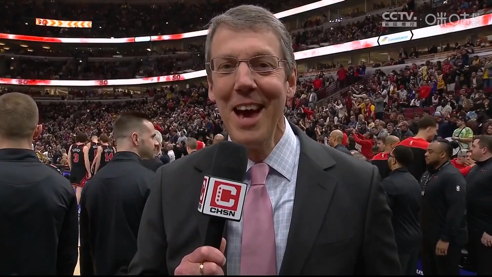 【90分钟足球网 www.90oo.com】2025-03-28 NBA 湖人vs公牛 1080 hdtv.ts_20250328_160.jpg