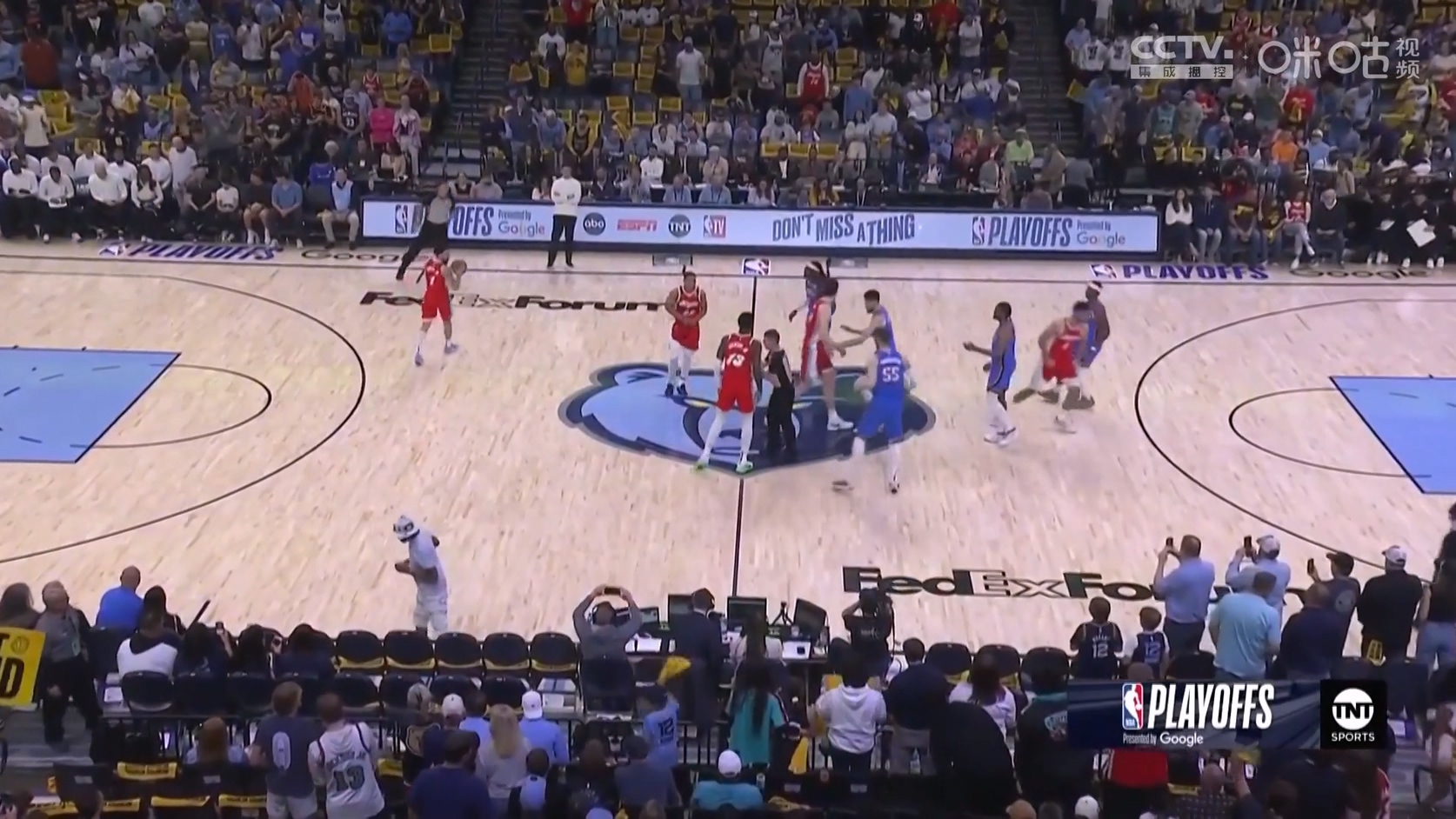 【90分钟足球网 www.90oo.com】2025-04-27 NBA R1G4 雷霆vs灰熊 1080 hdtv migu.ts_20.jpg
